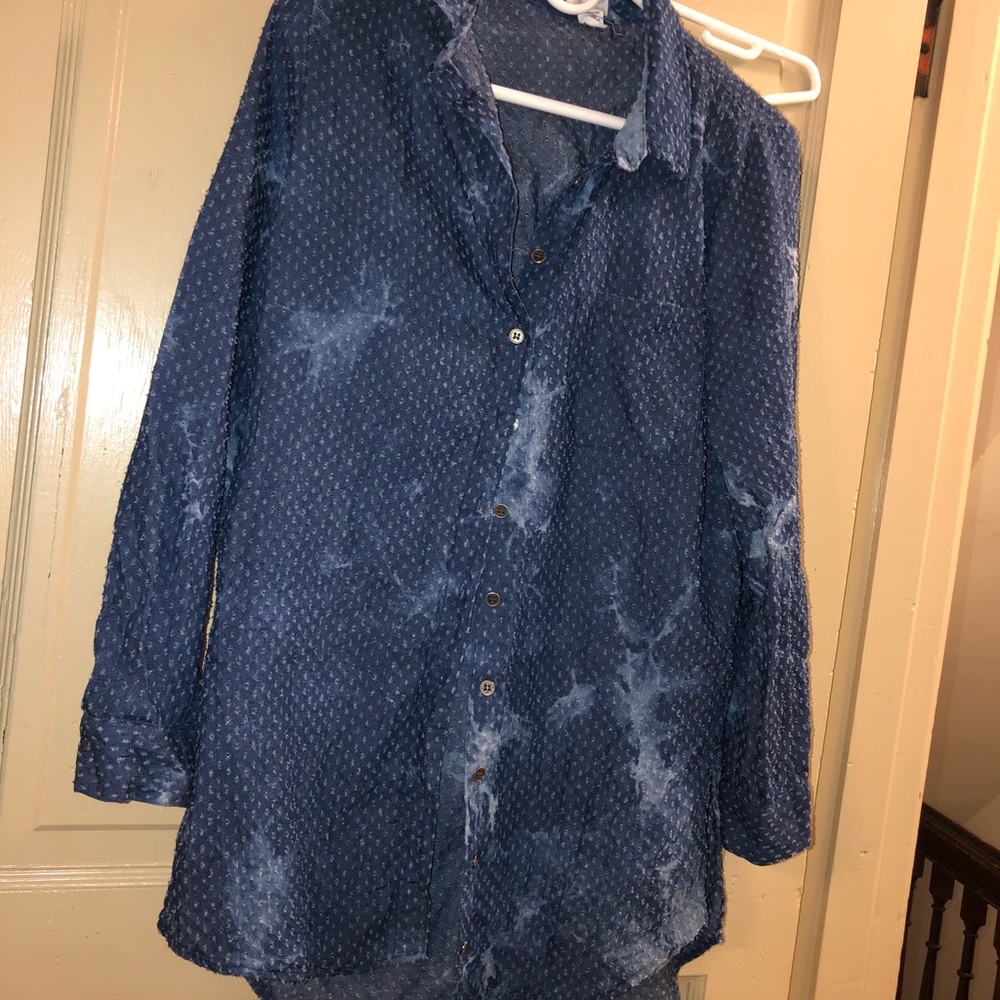 Lightweight distressed denim shirt small